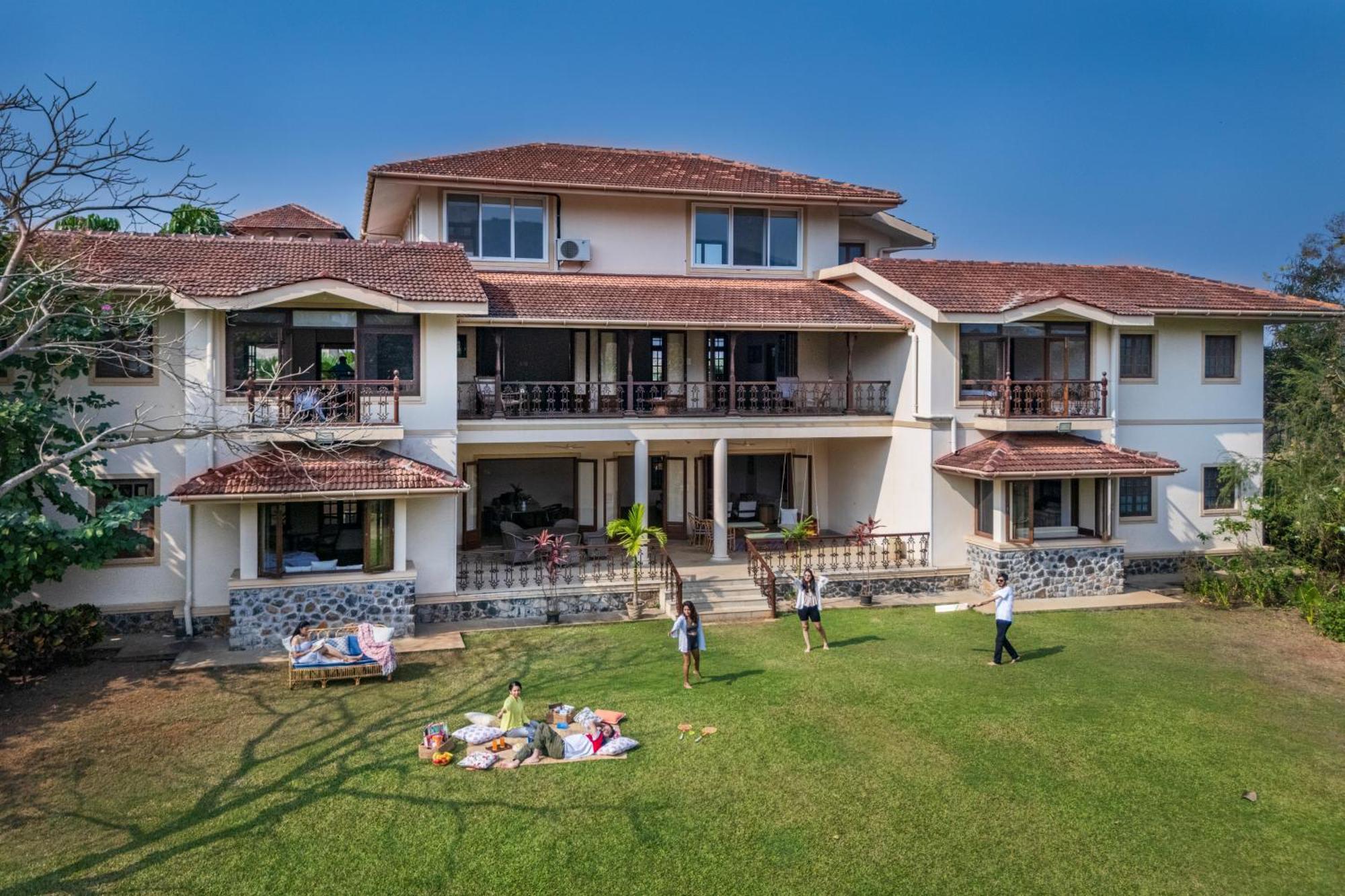 Saffronstays Mograa Laffaire Alībāg Exterior photo