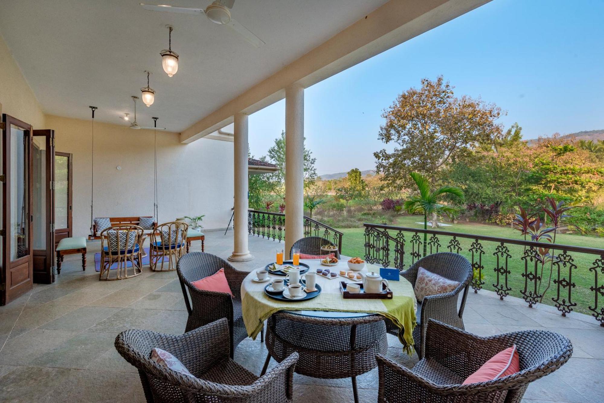 Saffronstays Mograa Laffaire Alībāg Exterior photo